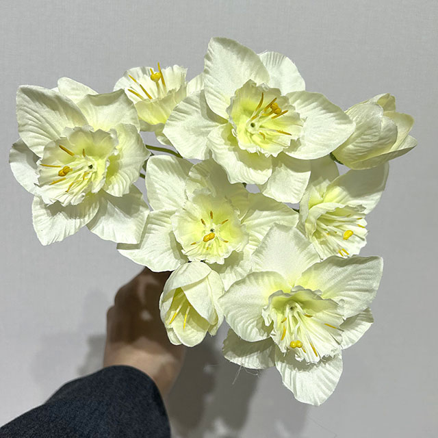 Artificial Cream White Daffodil Bouquet, Soft White with Yellow-Green Ruffled Center