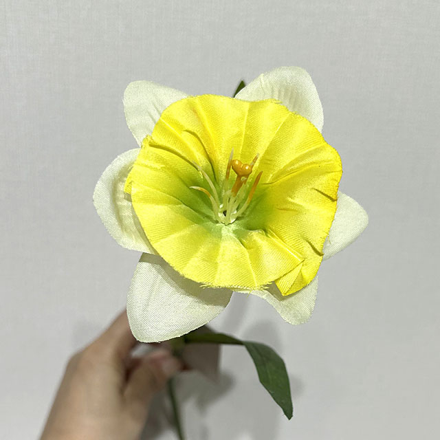 Single Stem Artificial Daffodil, Cream White with Yellow-Green Ruffled Center
