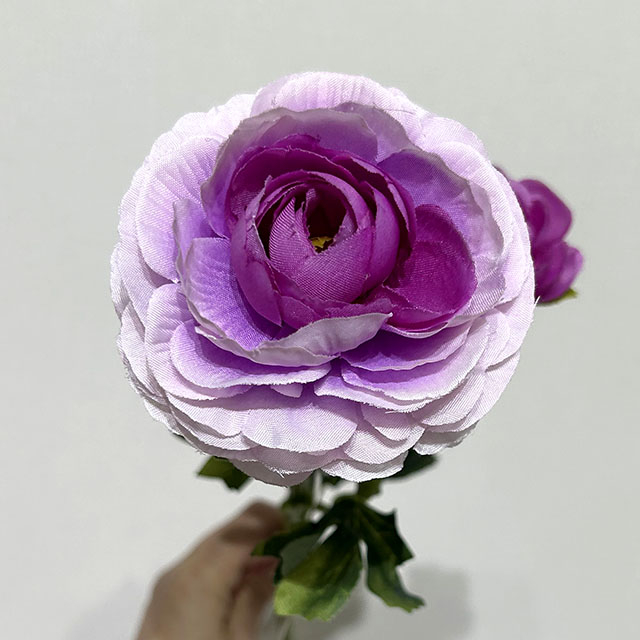 Artificial Lavender Purple Ranunculus Stem