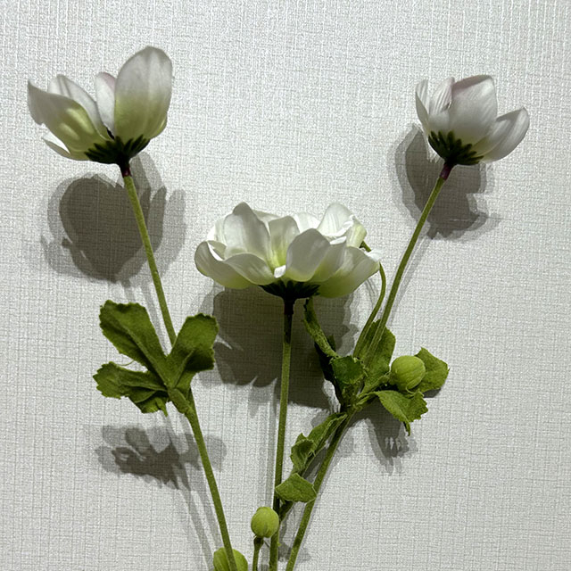 Artificial White & Green Anemone Stem