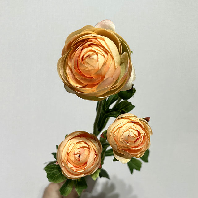 3-Head Single Stem Artificial Ranunculus, Peach Cream Ombré