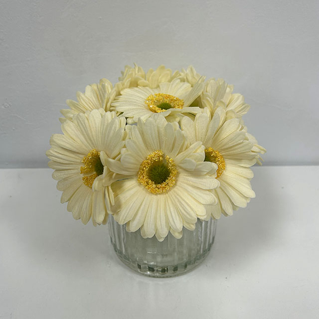 Artificial Cream White Gerbera Daisy Stem Bundle