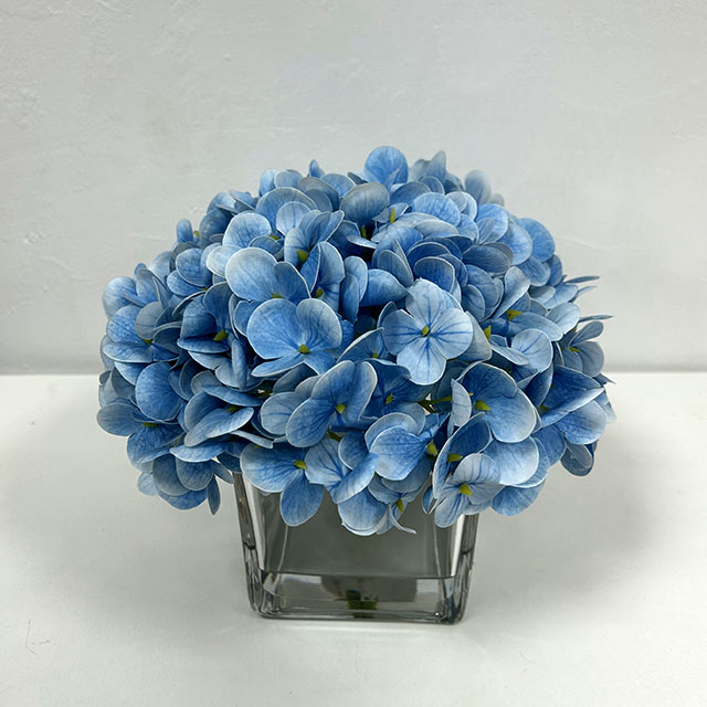 Artificial Sky Blue Hydrangea Stem Bundle